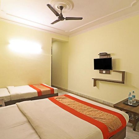 Silver Shine New Delhi - Comfort Stay エクステリア 写真