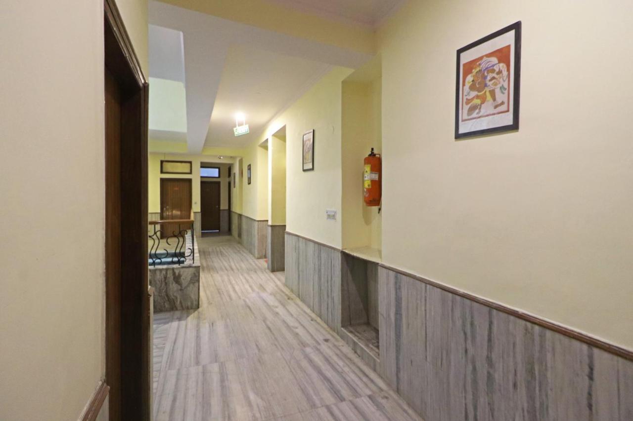 Silver Shine New Delhi - Comfort Stay エクステリア 写真