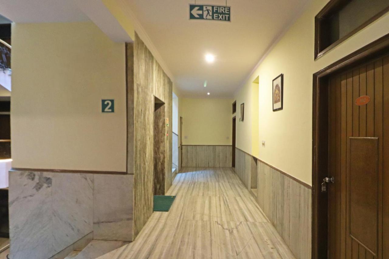 Silver Shine New Delhi - Comfort Stay エクステリア 写真