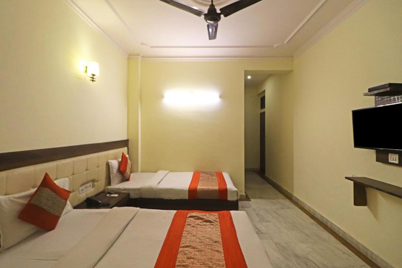 Silver Shine New Delhi - Comfort Stay エクステリア 写真
