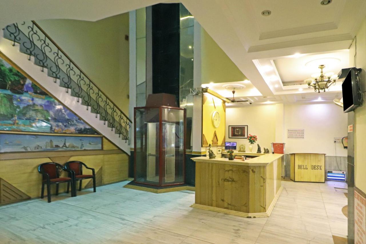 Silver Shine New Delhi - Comfort Stay エクステリア 写真