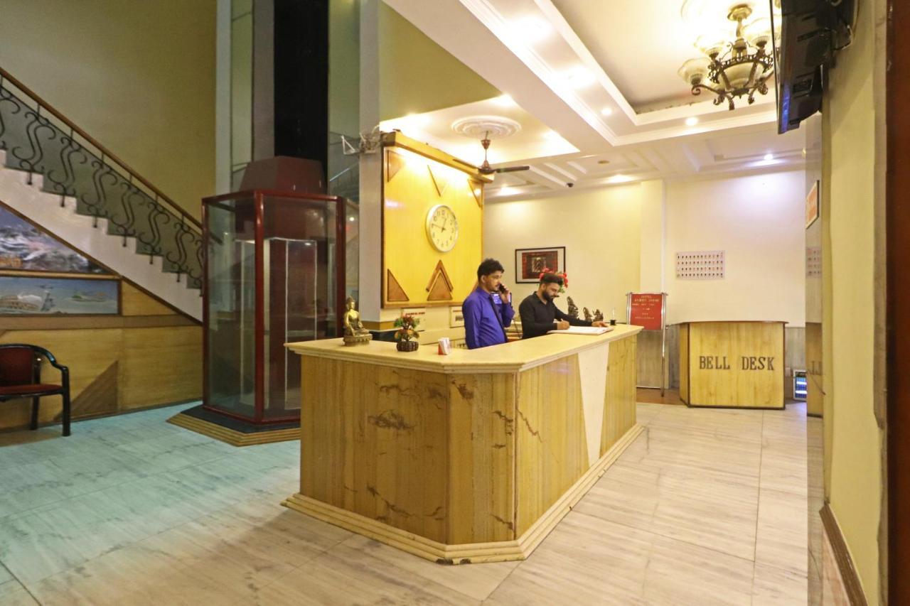 Silver Shine New Delhi - Comfort Stay エクステリア 写真