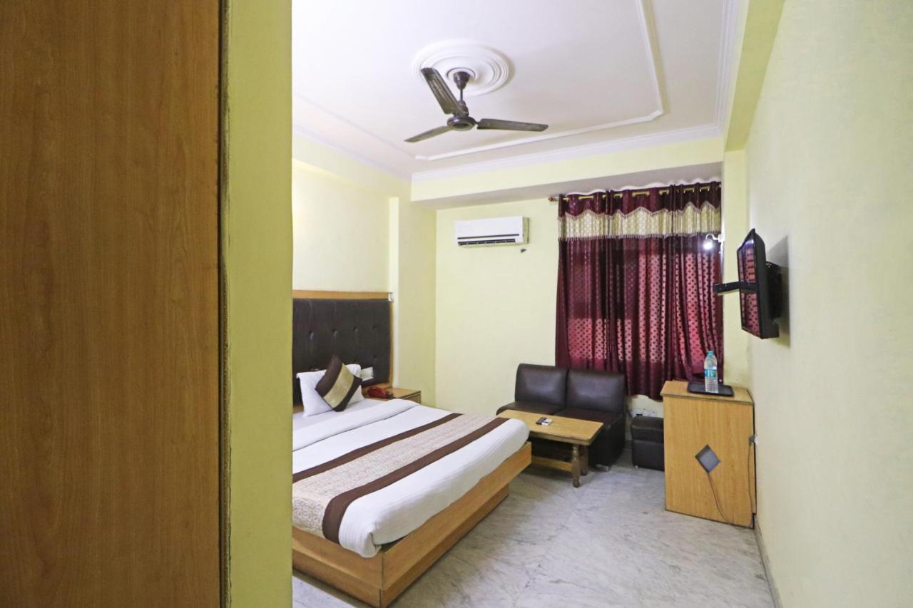 Silver Shine New Delhi - Comfort Stay エクステリア 写真