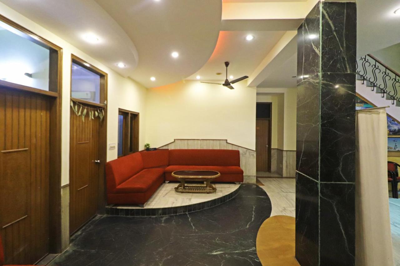 Silver Shine New Delhi - Comfort Stay エクステリア 写真